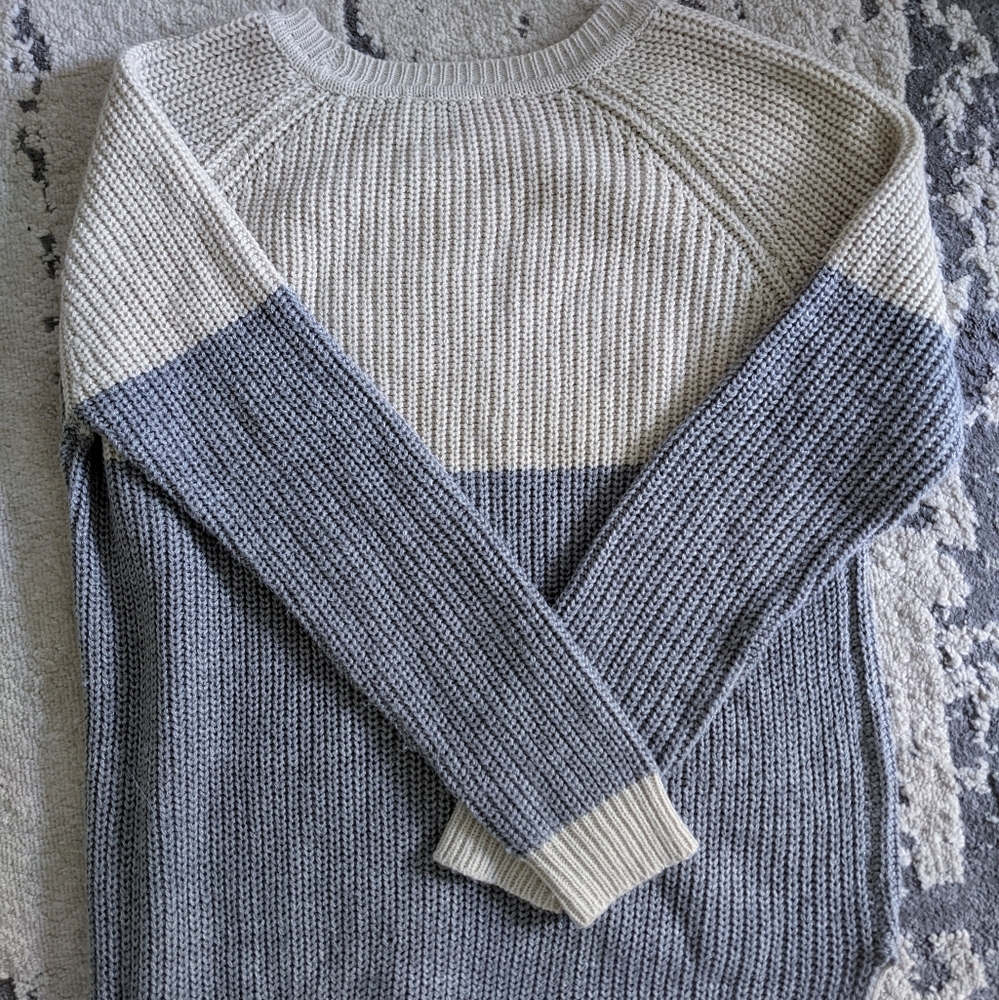 RD Style Colorblock Raglan Sweater - Picture 2 of 4